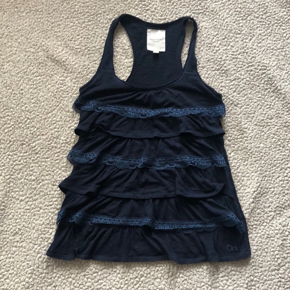 Gilly Hicks ruffled tank top - Picture 1 of 3